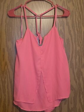 Lulumari Coral Pink Strappy V-Back Cami
